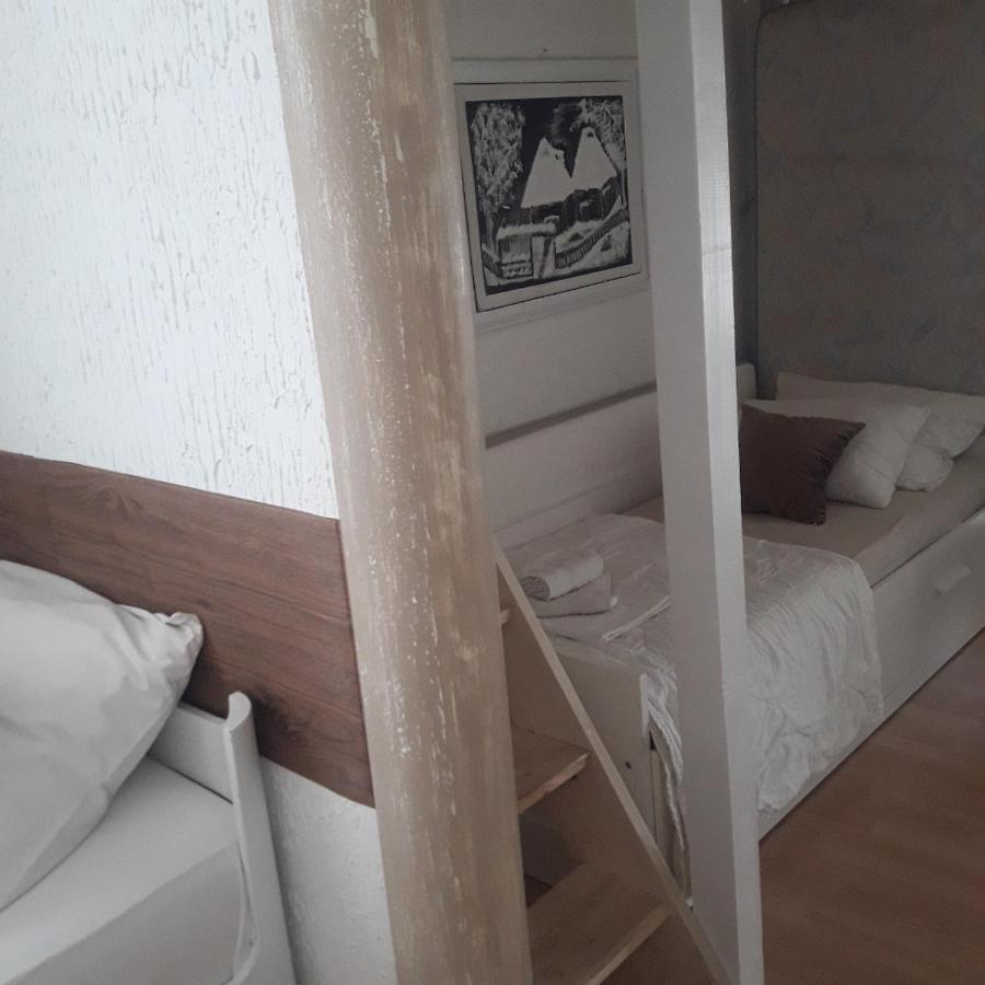 Apartmani Ni Εξωτερικό φωτογραφία
