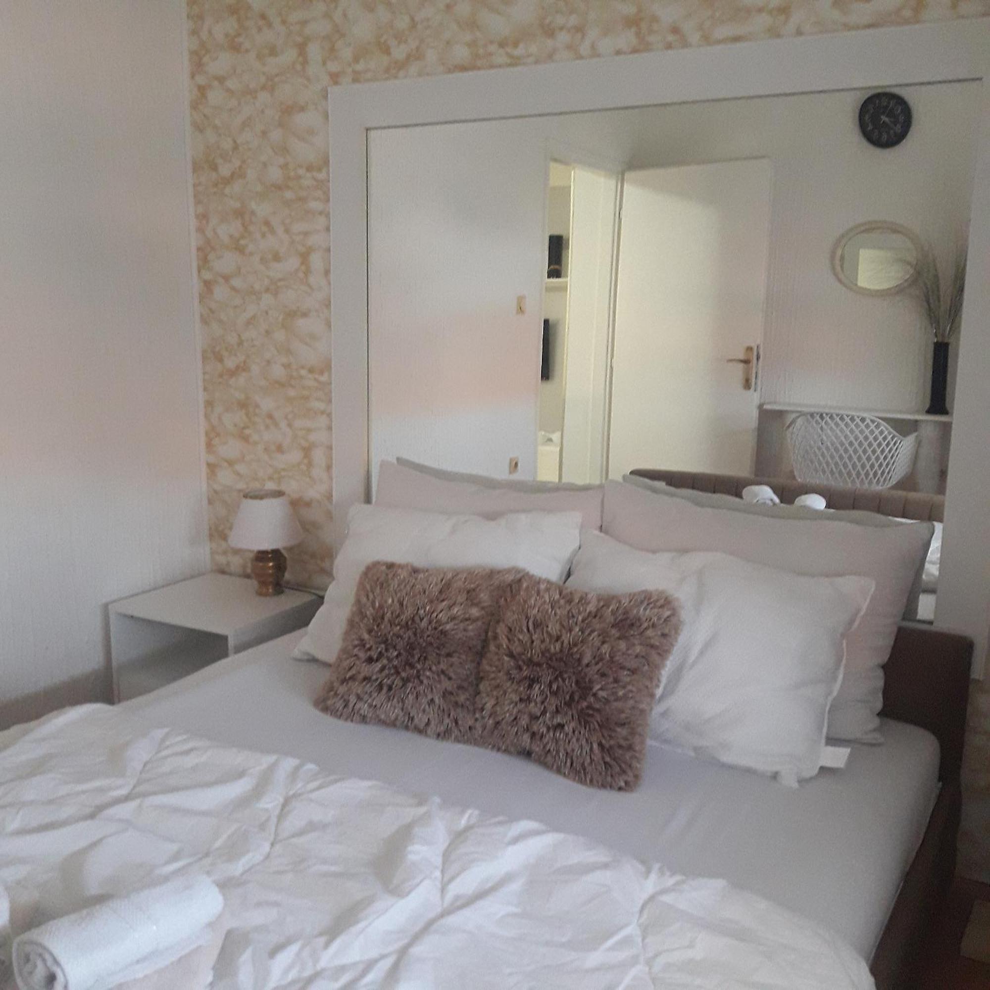 Apartmani Ni Εξωτερικό φωτογραφία
