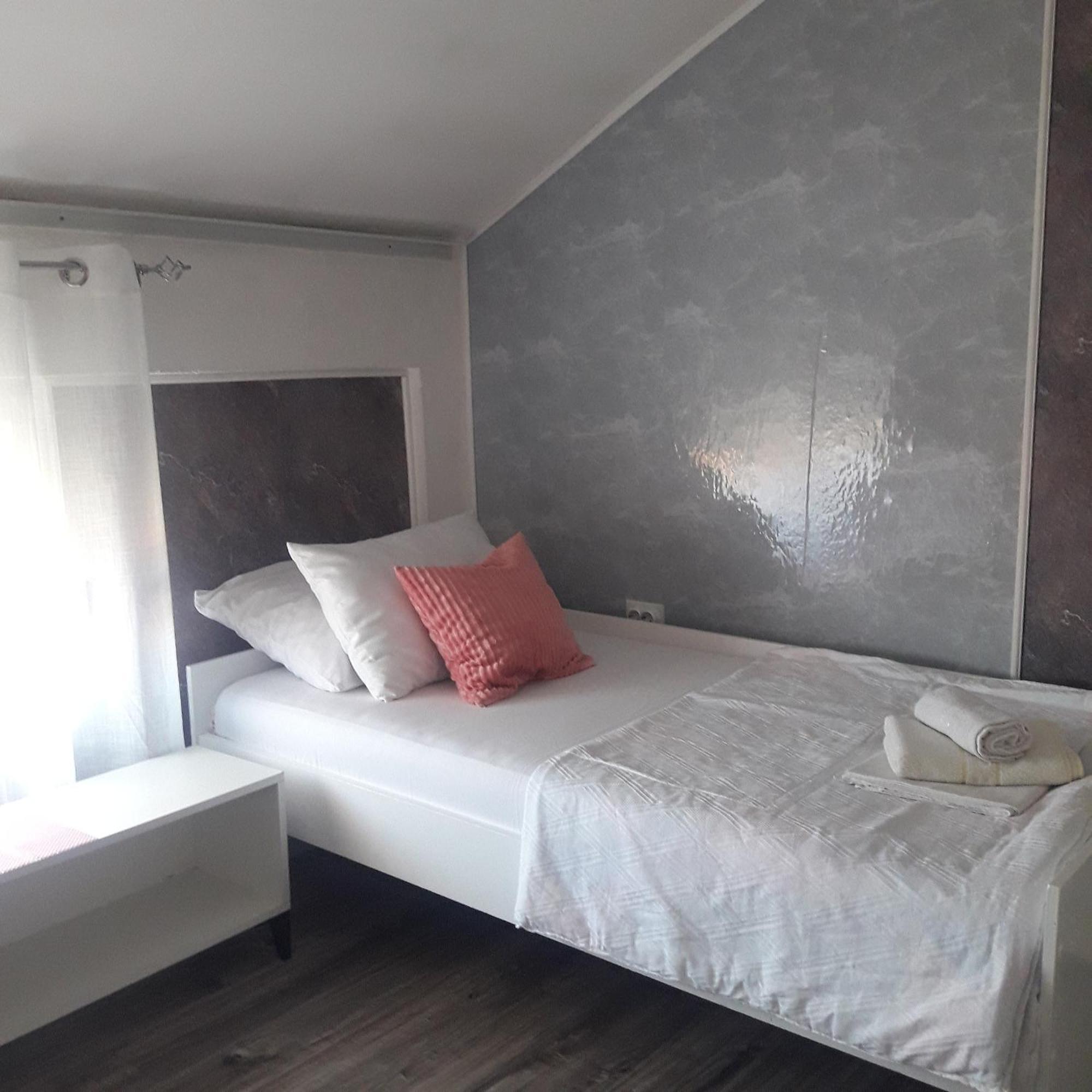 Apartmani Ni Εξωτερικό φωτογραφία
